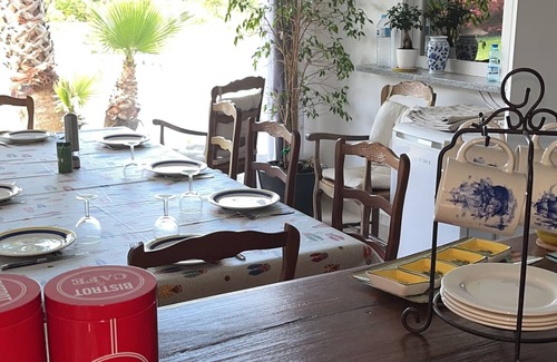 Santa Maria da Feira Casa | Comfortable vacation villa for 4 to 8 people