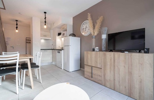 Serignan Villa | Apartamento familiar en Valaras Plage