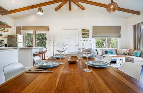 Villarreal Casa | Comfortable villa with 2 king beds, fast Wi-Fi, full kitchen & patio