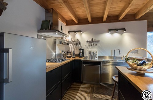 Melles Chalet De Esquí | Encantadora casa de campo 12 pers. Pirineos naturales
