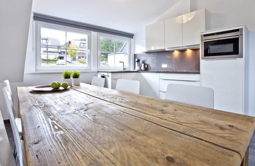 Neuastenberg Apartamento | Comfortably furnished child-friendly apartment and close to the Neuastenberg ski slope