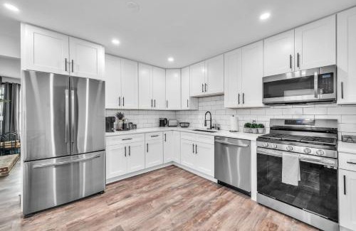 Rolling Meadows Casa | Comforting Retreat Near Woodfield Mall home