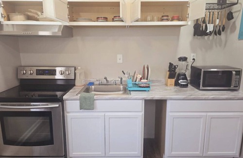 Roselawn Finance Apartamento | Comfy 1BR Apt. in Pleasant Ridge