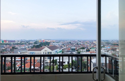 Surabaya Apartamento | Comfy 1BR Twin Tower Apartment
