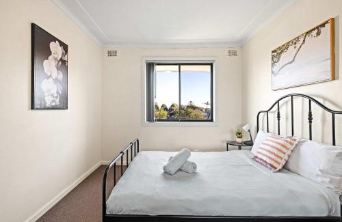 Auburn Apartamento | Comfy 2BR Base in Auburn - Easy Access Everywhere