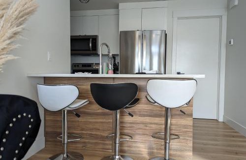 Southeast Calgary Apartamento | Comfy 2BR condo in Seton, Southeast Calgary