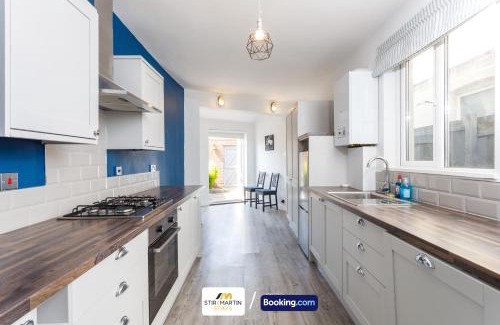 Splott Casa | Comfy 3bed House By StirkMartin Stays Short Lets & Serviced Accommodation Cardiff With Free Parking & 8mins to City Centre