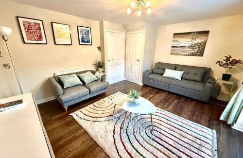 Newcastle-upon-Tyne Casa | Comfy 3Br for Workers & Families