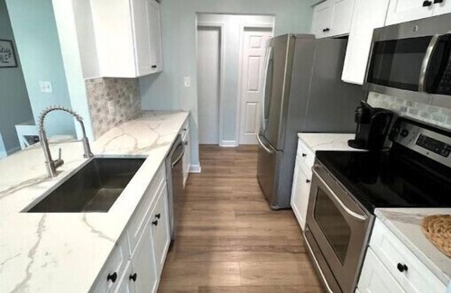 Socastee Apartamento | Comfy 3BR Hidden Gem in a perfect quiet location.