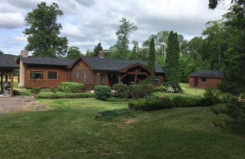 Bayfield Casa | Cómoda casa para una escapada al aire libre en Bayfield / Apostle Islands area