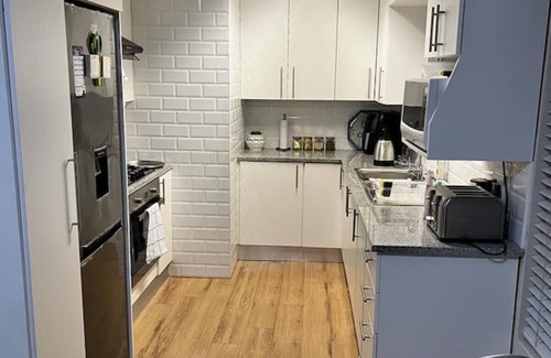 Walmer Apartamento | Comfy and private rental apartment in Gqeberha