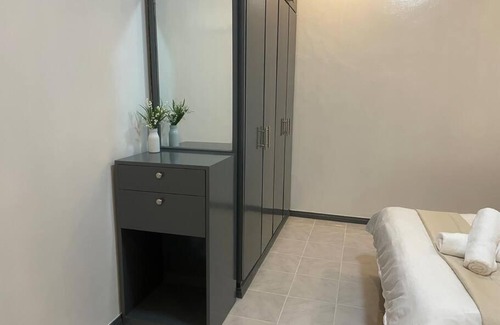 Taculing Apartamento | Comfy and Relaxing 2-storey House in Bacolod City
