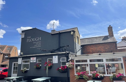 Byfleet Apartamento | Comfy apartment in the heart of Byfleet!