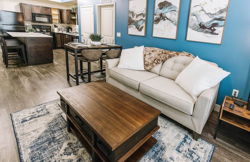 Hillcrest Apartamento | ⭐ Comfy Apartment Near BYU | UVU ⭐ King beds ⭐ 4K HD TVs ⭐Fast WI-Fi