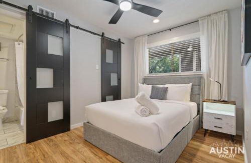 Riverside Apartamento | Comfy ATX Apt plus Balcony and Smart TV and Free Parking