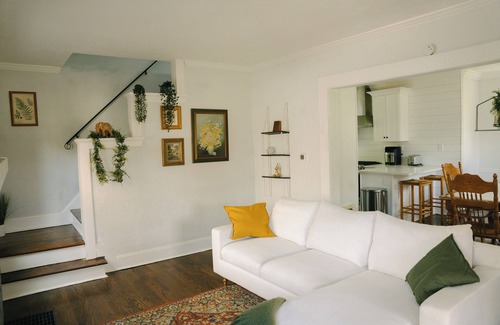 Hyde Park Casa | Comfy Boho Escape in Hyde Park