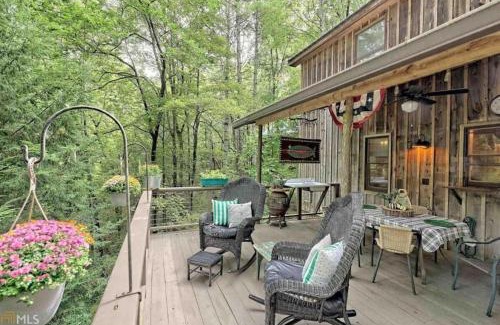 Lakemont Casa | Comfy Cabin near Lake Rabun