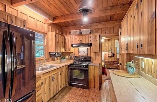 Lakemont Casa | Comfy Cabin near Lake Rabun