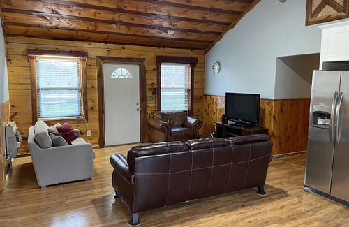 Rocky Top Cabaña | Comfy Cottage Next to State Park/Lake/ATV Trails