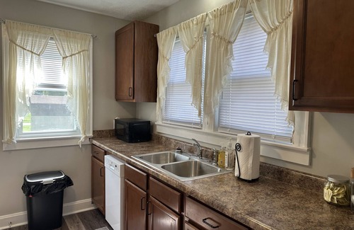 Owensboro Cabaña | Comfy Cottage