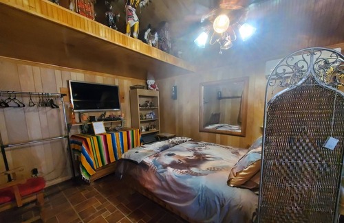 Luna County Cabina | Comfy & Cozy Ranch Hideaway