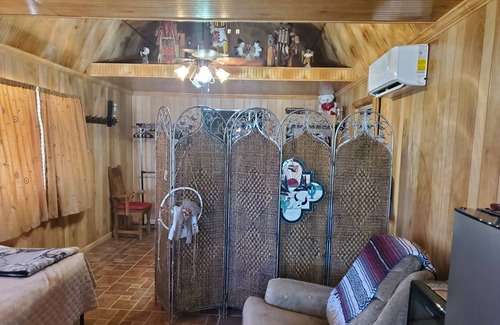 Luna County Cabina | Comfy & Cozy Ranch Hideaway