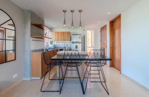 Lalinde Apartamento | Comfy Duplex in Poblado