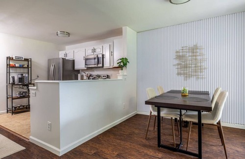 Maryville Casa | Comfy Duplex w/ 2 Kings+Sofa Bed