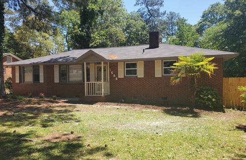 Woodfield Casa | Comfy Home in a Great Location!