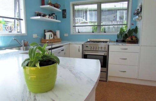 Waihi Casa | Cómodo hogar opp Gilmour Lake.