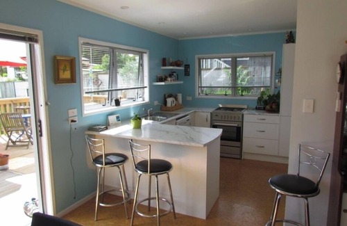 Waihi Casa | Cómodo hogar opp Gilmour Lake.