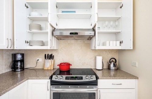 Penn Quarter Apartamento | Comfy Penn Quarter 2BR w/ Gym, Pool, nr. National Mall, by Blueground