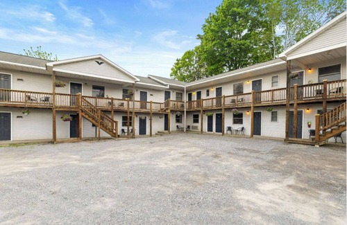 East Springfield Apartamento | Comfy & Pet Friendly Stay Near Cooperstown w/Kitchen