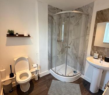 Bracknell Apartamento | Comfy Premium Home in Town