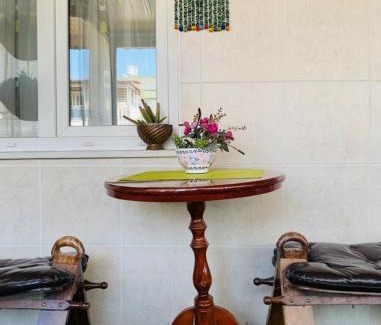 Merkezefendi Apartamento | Comfy roof with terrace - 4 TH FLOOR WITHOUT LIFT-1 Air Conditioner