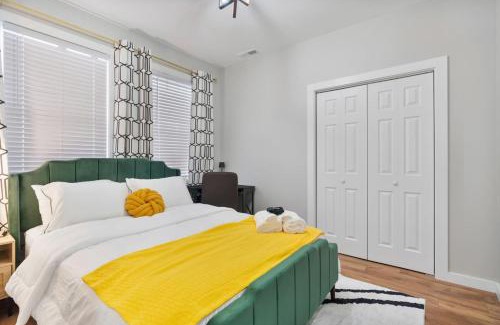 Near Eastside Casa | Comfy Room Downtown Indy
