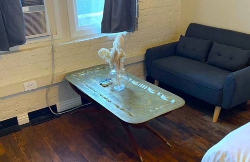 Rampart Village Apartamento | Comfy Simple Haven near Downtown!