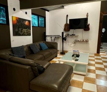 Cerro Azul Casa | Comfy & Spacious Room in Paradise Rainforest