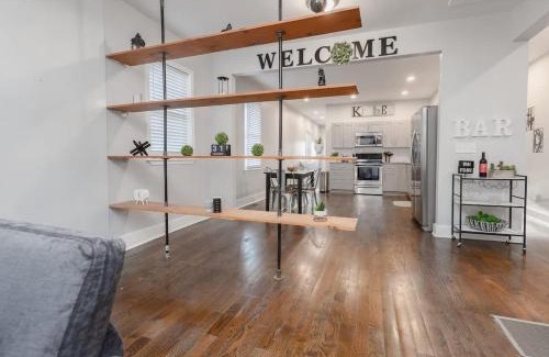 Sylvan Hills Casa | Comfy Spacious Zen Family Home By Airport-King Bed-Grill