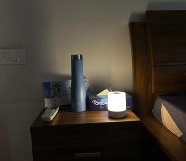Malad East Casa | Comfy Stay with a Great view near Oberoi Mall