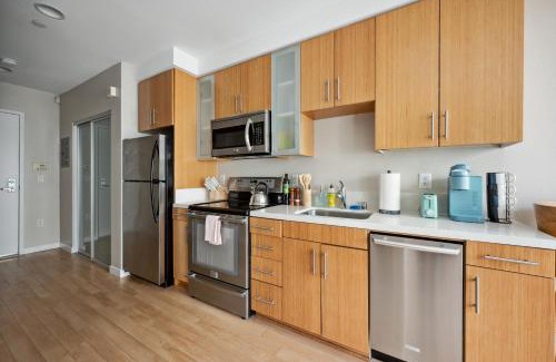 Pico Apartamento | Comfy studio near SM Promenade! Free parking!