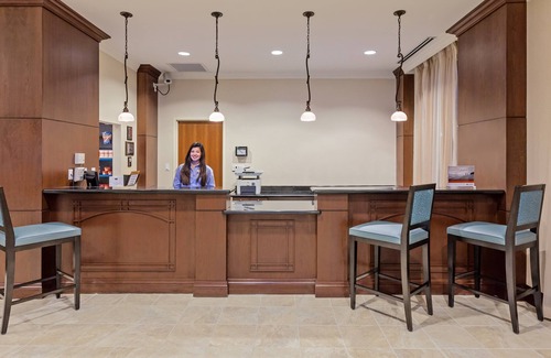 St. Paul Square Condominio | Comfy Studio Suite | Free Breakfast + Outdoor Pool