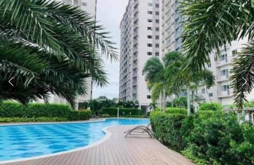 Las Pinas Apartamento | Comfy Studio unit with Wi-fi, Las Piňas City, parking rent optional