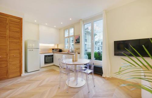 Republique–Point-du-Jour Apartamento | Comfy Suite