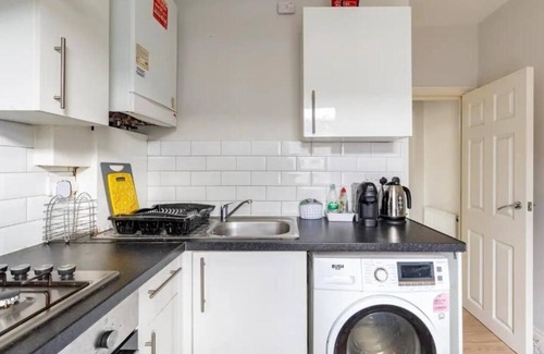 Boleyn Apartamento | comfystay-london : Double Room with Extra Bed