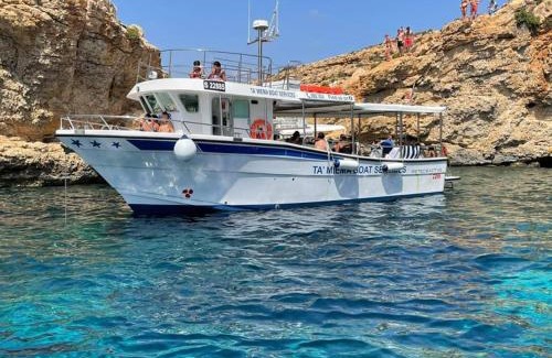 Ggantija Alquiler De Eote | Comino Gozo Private Boat Trips Charters