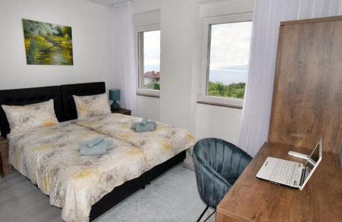Rijeka Villa | Commodious house in Rijeka with 5 bedrooms