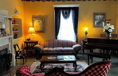 Bainbridge Cama Y Desayuno | Commodore Bed and Breakfast