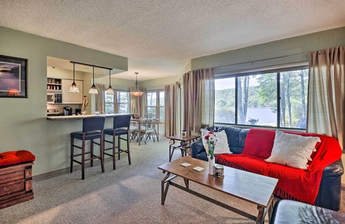 Lake Harmony Condominio | Community Beach Access: Lake Harmony Condo!