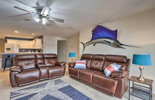 Camdenton Apartamento | Community Pool and Dock Lake of the Ozarks Condo!